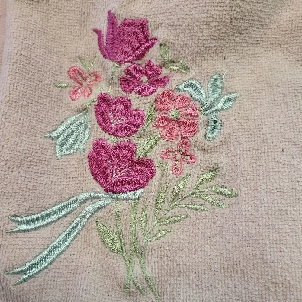 Mainstays Pink and Blue Floral Kitchen Towels Set of 2